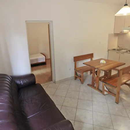2774d Apartman Mimice